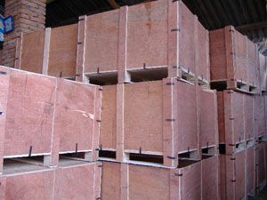 Fumigation of wood packaging